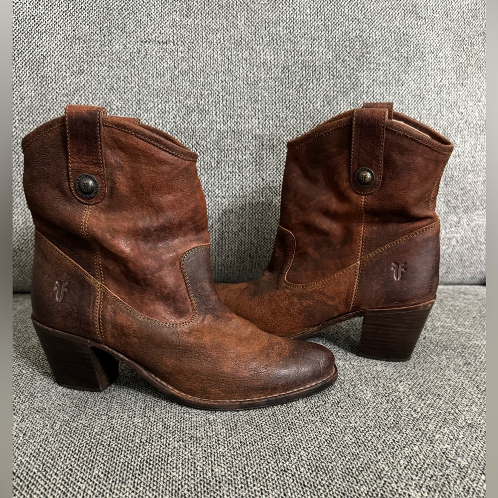 Frye Jackie Button Boots